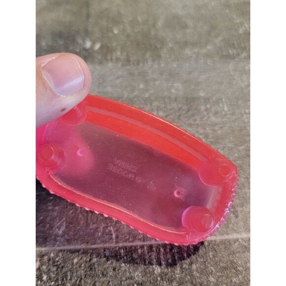 Moose pink yellow bear couch doll accessory toy figure - Picture 4 of 4